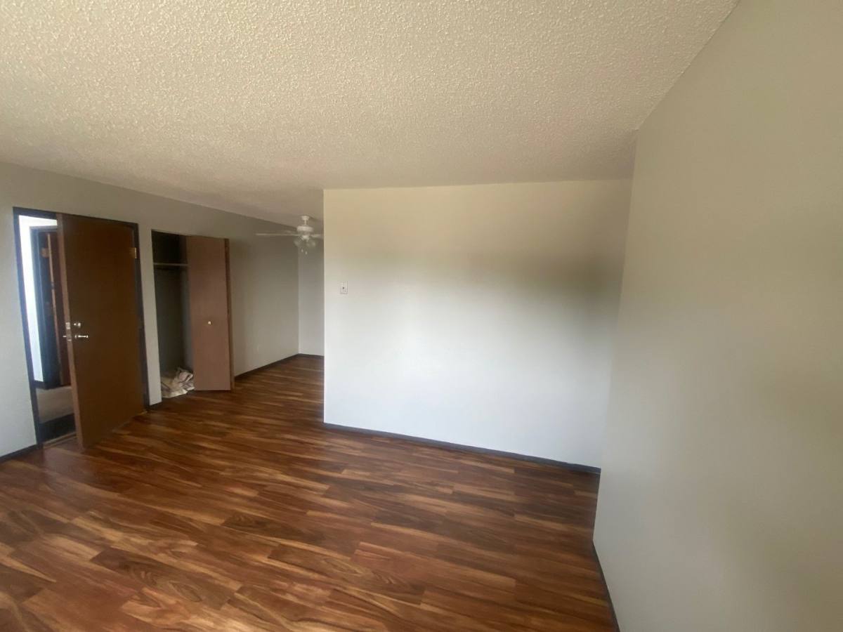 Apartment for rent at 902 & 904 9th St, Britton, SD 57430