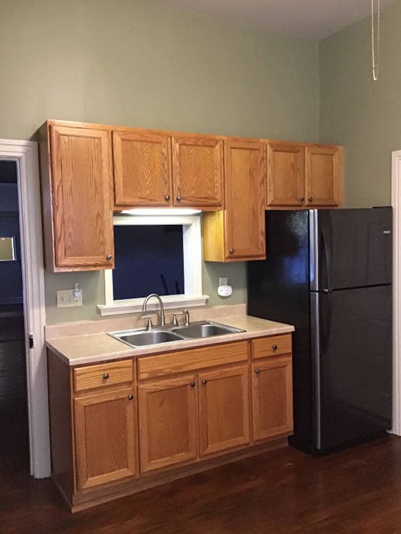 Apartment for rent at 134 E Queen St, Chambersburg, PA 17201