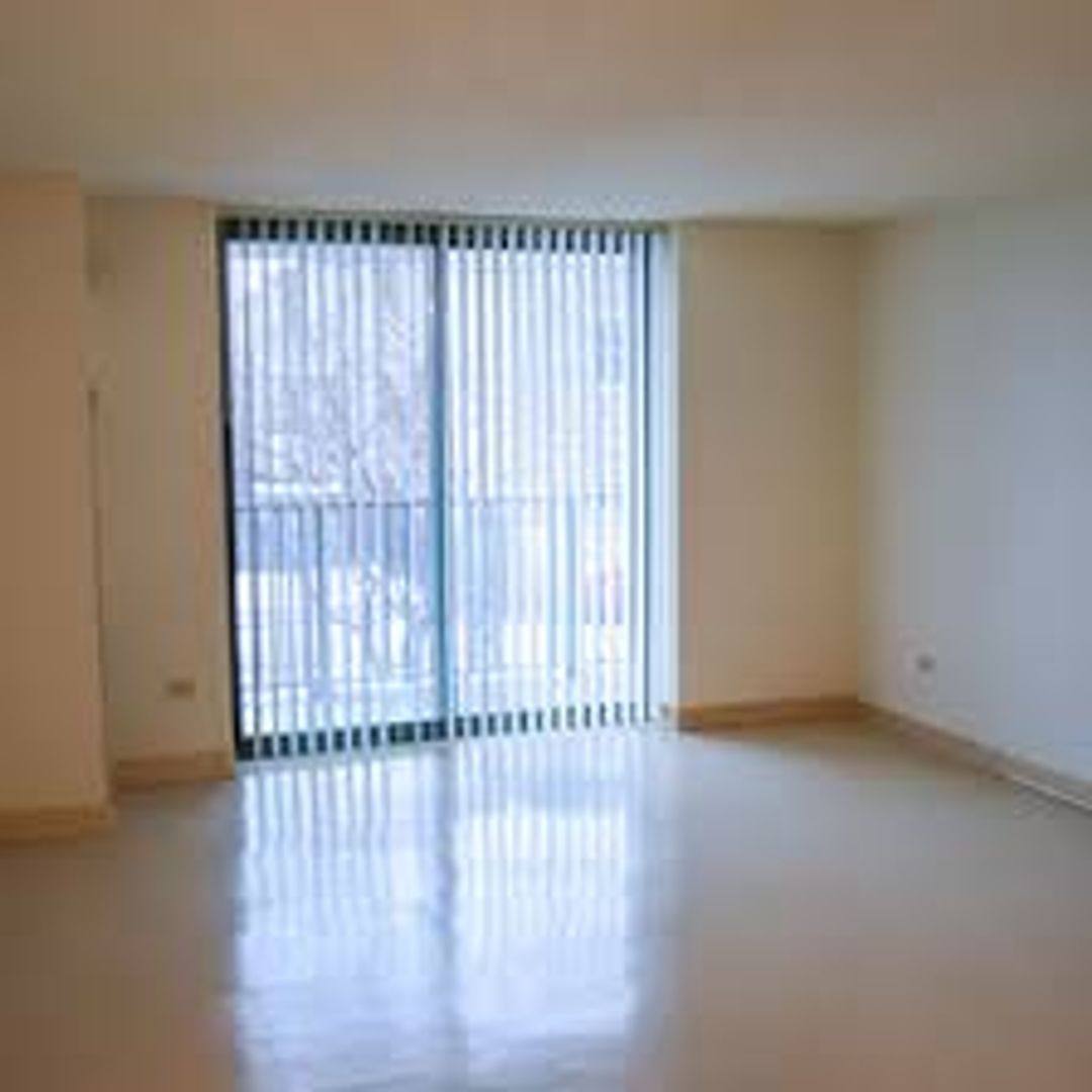Apartment for rent at 4829 S Cottage Grove, Chicago, IL 60615