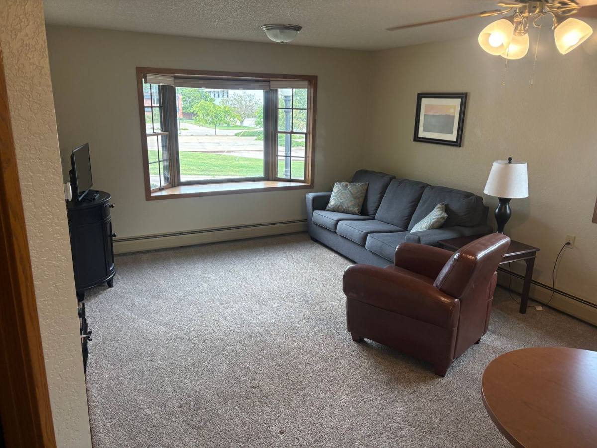 Apartment for rent at 1100 Grove St, Cedar Falls, IA 50613