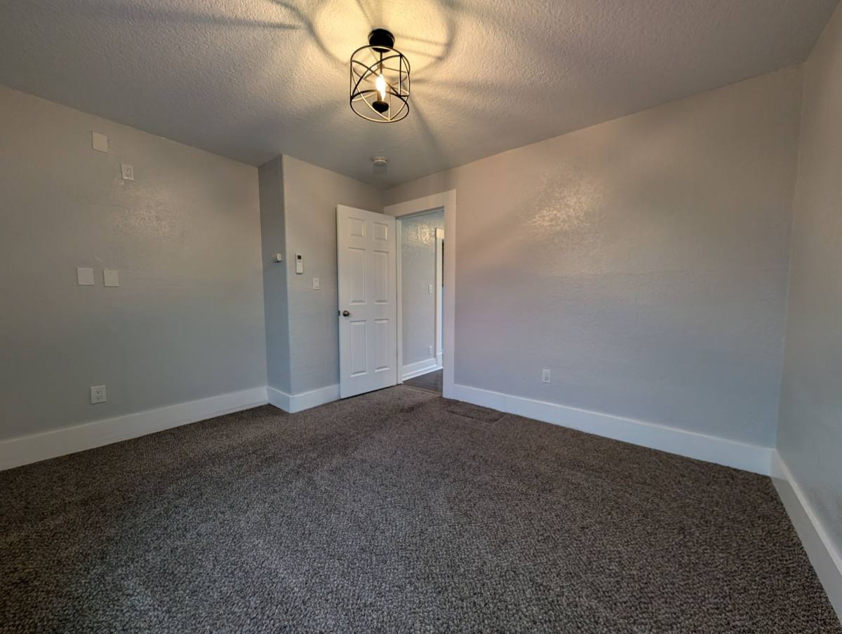 Townhouse for rent at 611 Ward St, Milton Freewater, OR 97862