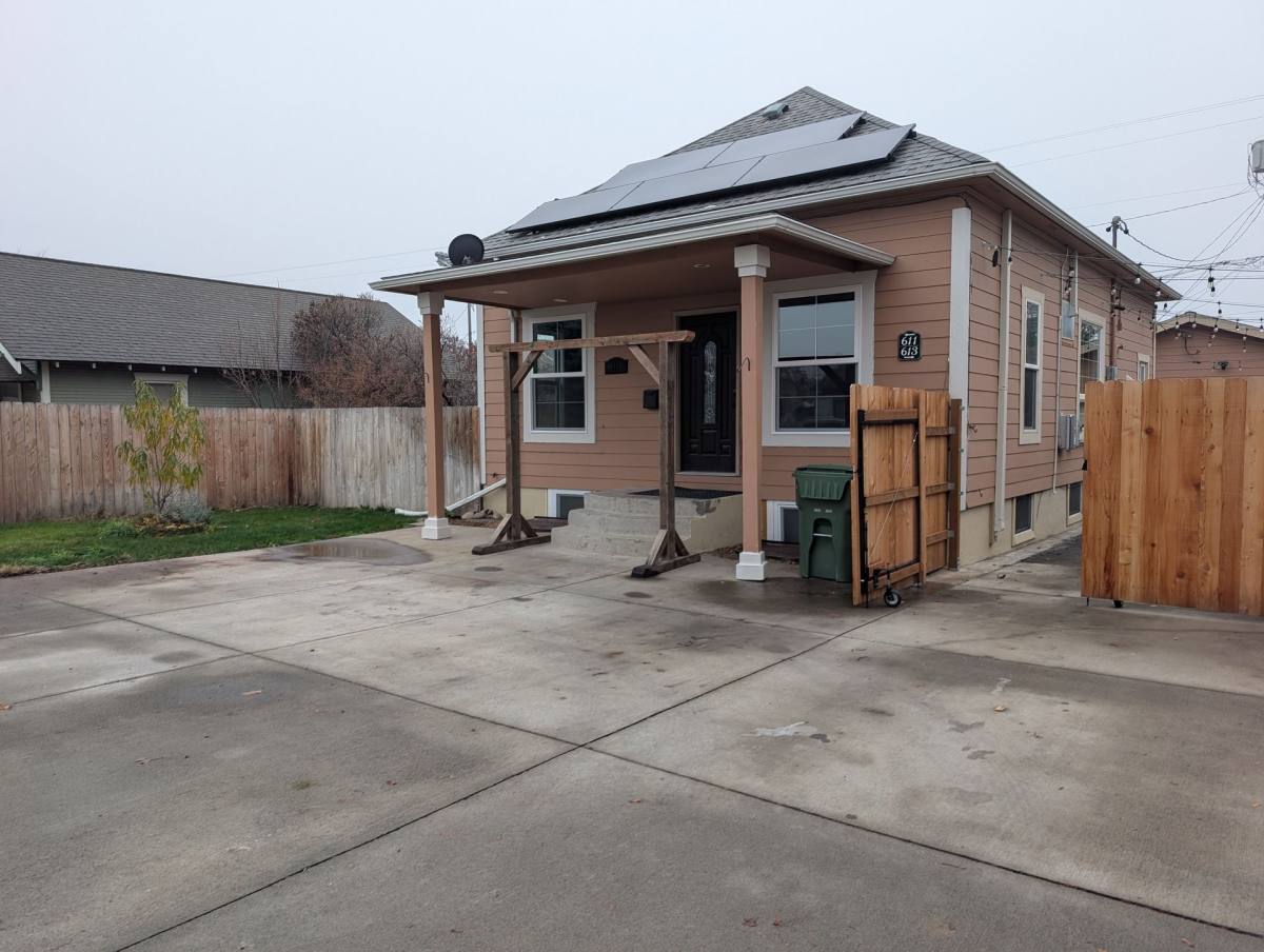 Townhouse for rent at 611 Ward St, Milton Freewater, OR 97862