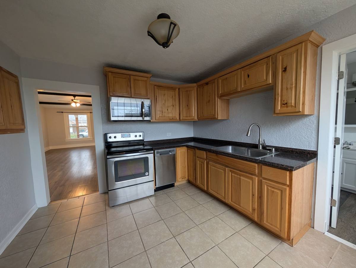 Townhouse for rent at 611 Ward St, Milton Freewater, OR 97862