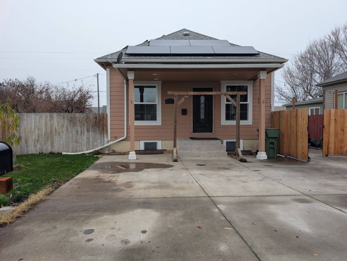 Townhouse for rent at 611 Ward St, Milton Freewater, OR 97862