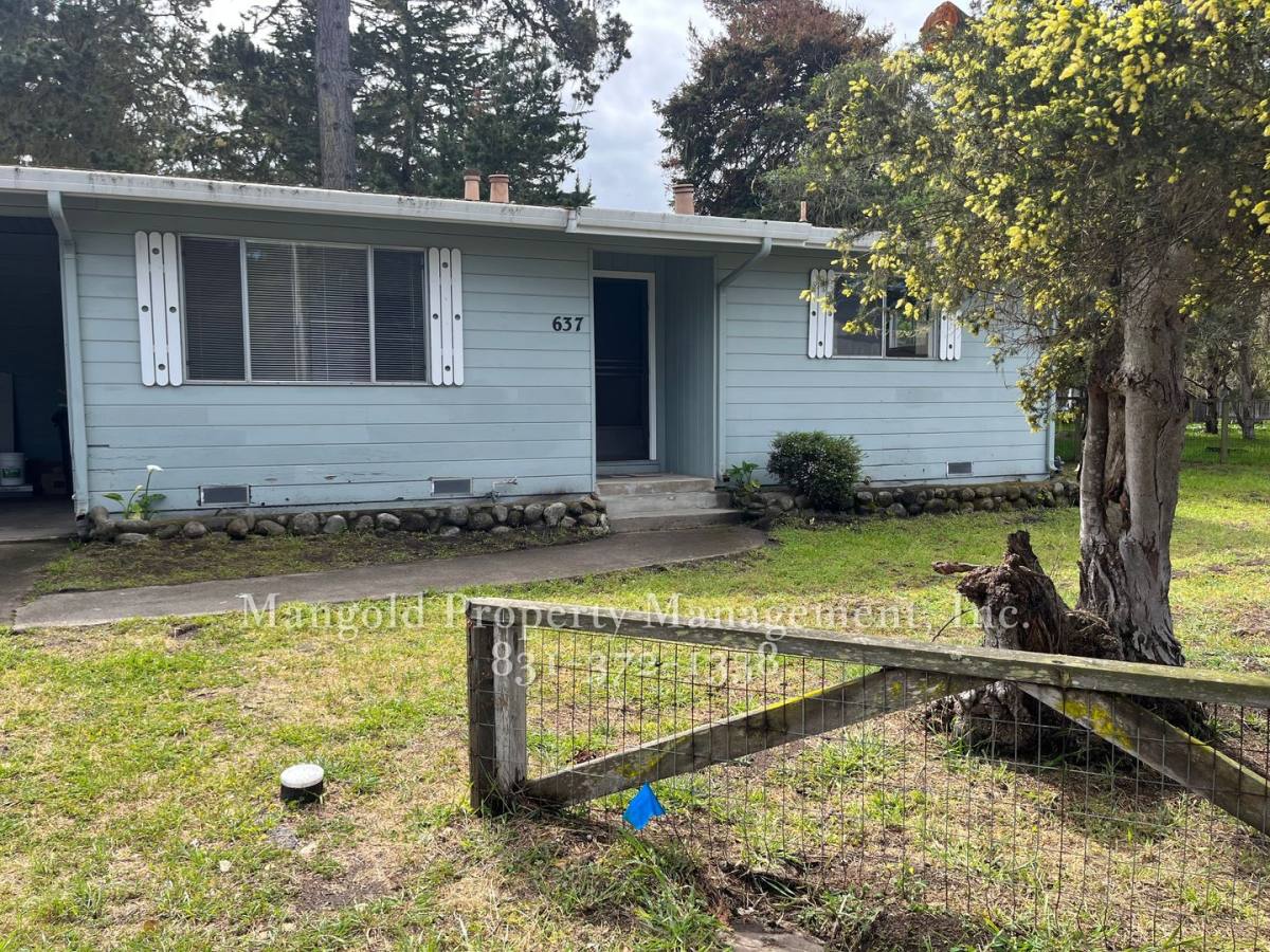 Apartment for rent at 635 Dennett St, Pacific Grove, CA 93950