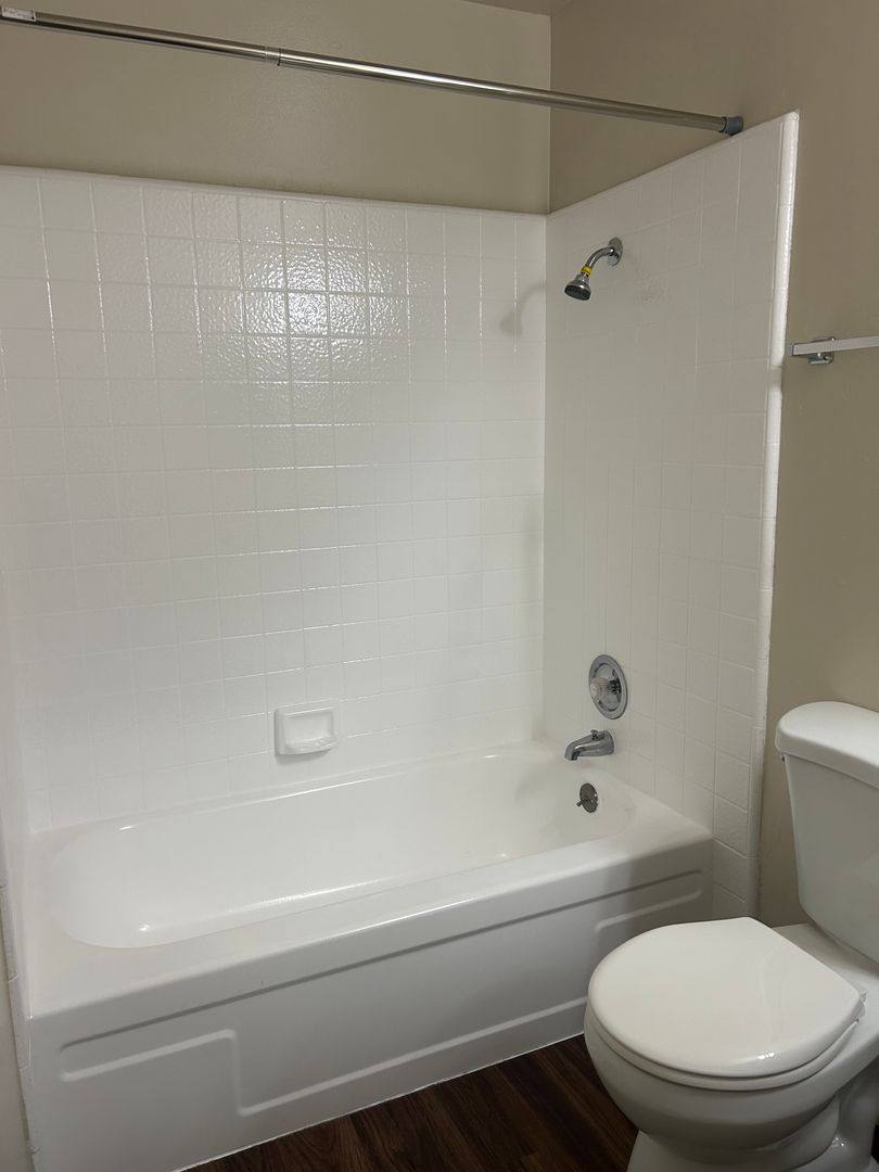 Apartment for rent at 1213 Norwegian Ave, Modesto, CA 95350