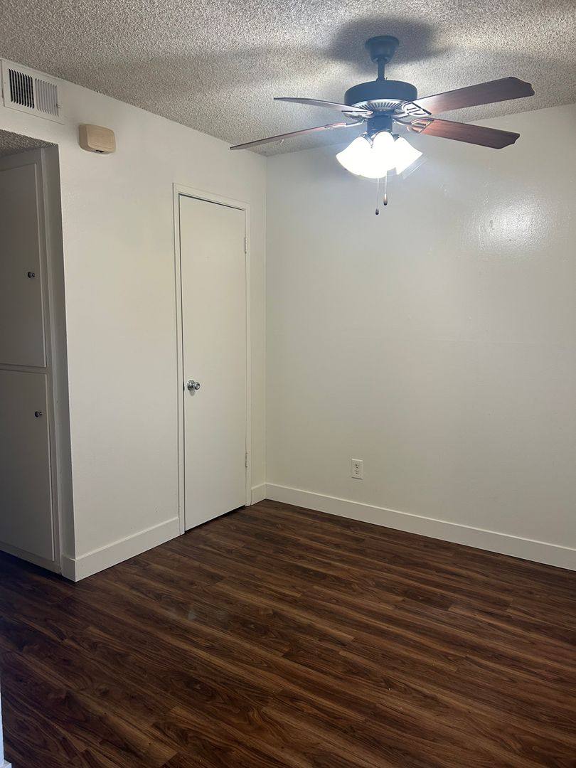 Apartment for rent at 1213 Norwegian Ave, Modesto, CA 95350