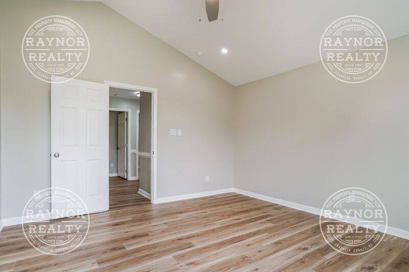 House for rent at 118 Murphy Dr, Clayton, NC 27527
