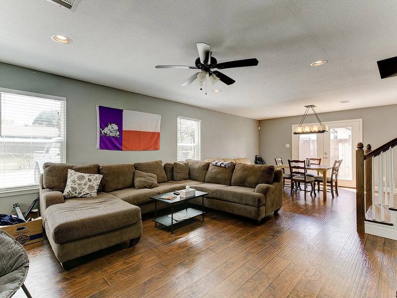 House for rent at 2313 W Devitt St, Fort Worth, TX 76110