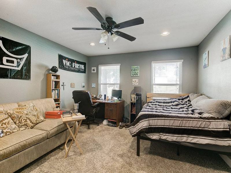 House for rent at 2313 W Devitt St, Fort Worth, TX 76110
