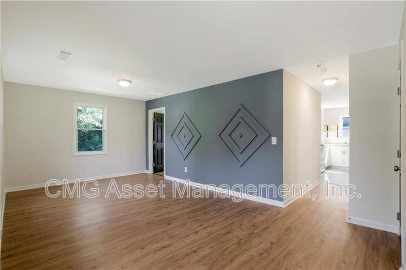 Apartment for rent at 551 Valley Hill Rd SE #A, Riverdale, GA 30274
