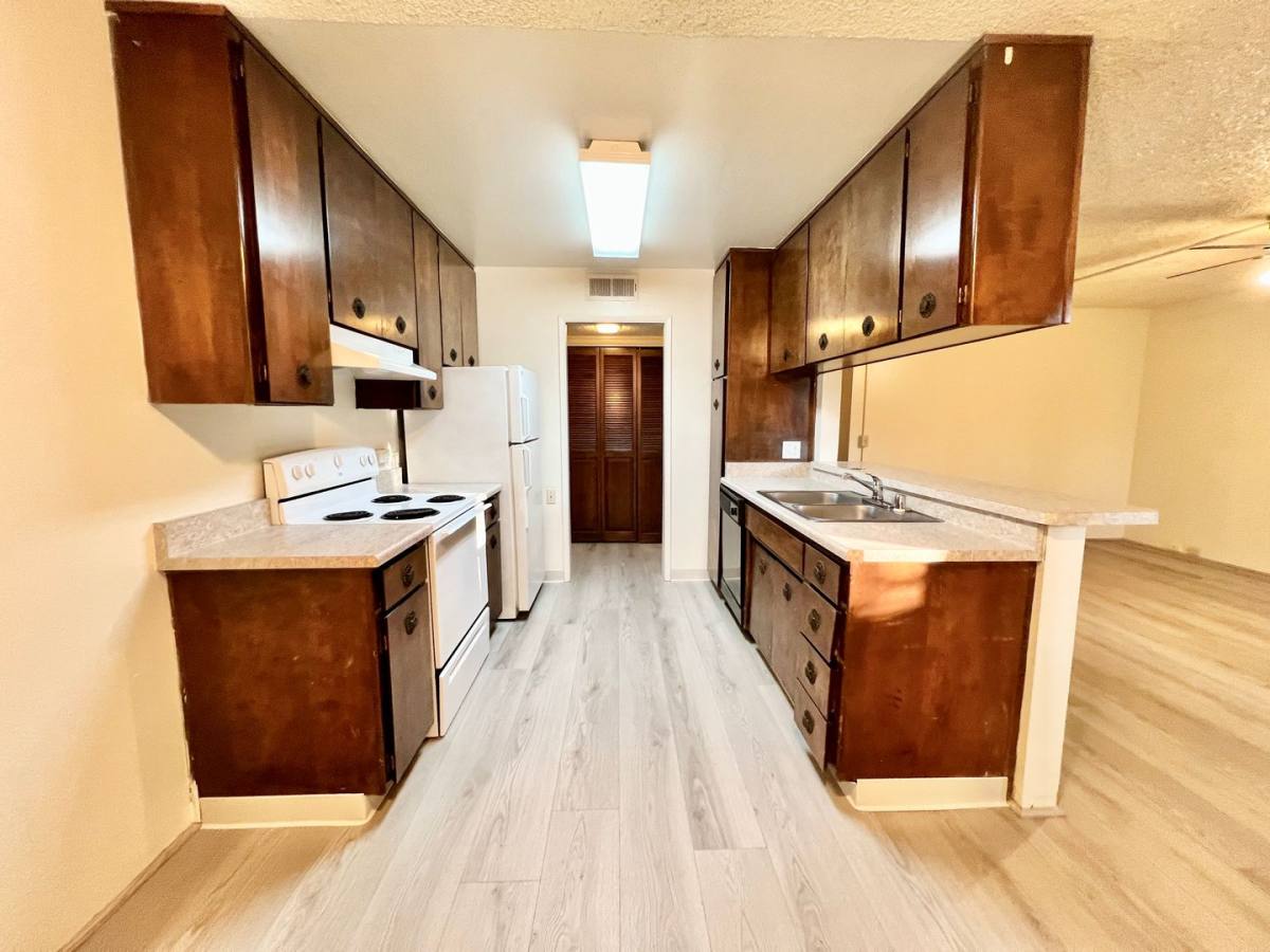 Apartment for rent at 1200 W Sacramento Ave, Chico, CA 95926