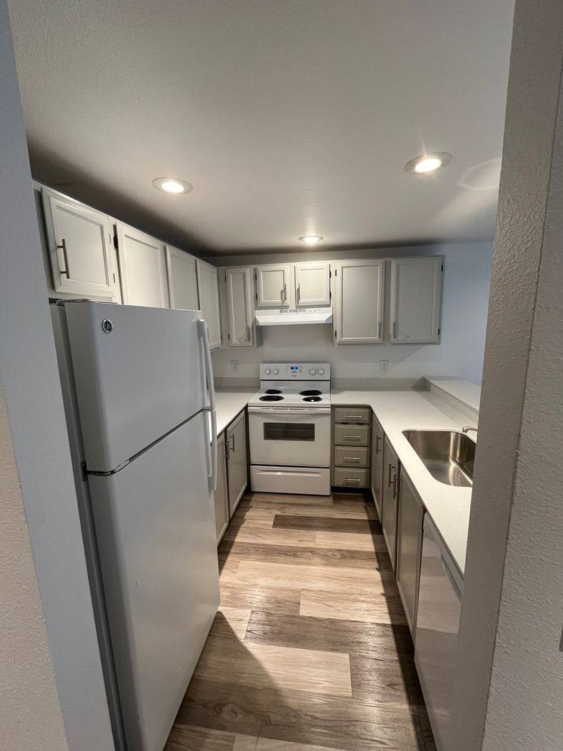Apartment for rent at 11749 Greenwood Ave N, Seattle, WA 98133