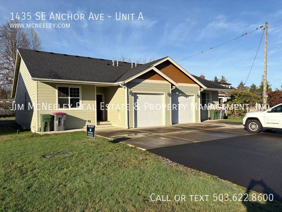 Apartment for rent at 1435 SE Anchor Ave #A, Warrenton, OR 97146