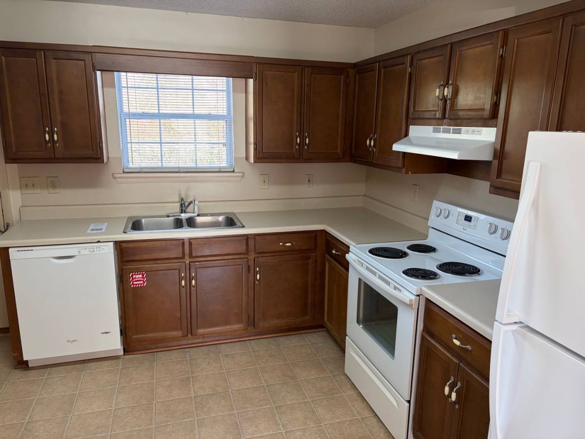 Apartment for rent at 41 Carriage Lane, Oxford, AL 36203