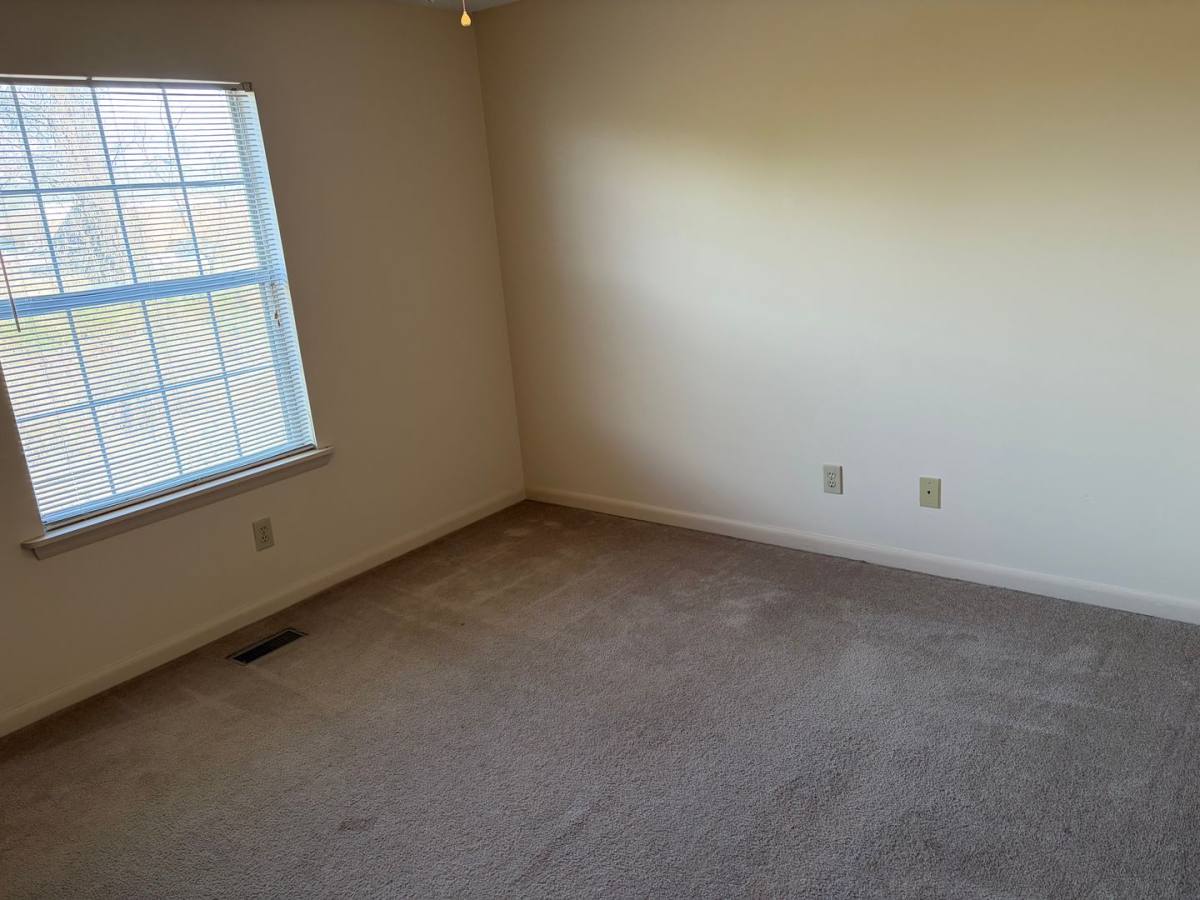 Apartment for rent at 41 Carriage Lane, Oxford, AL 36203