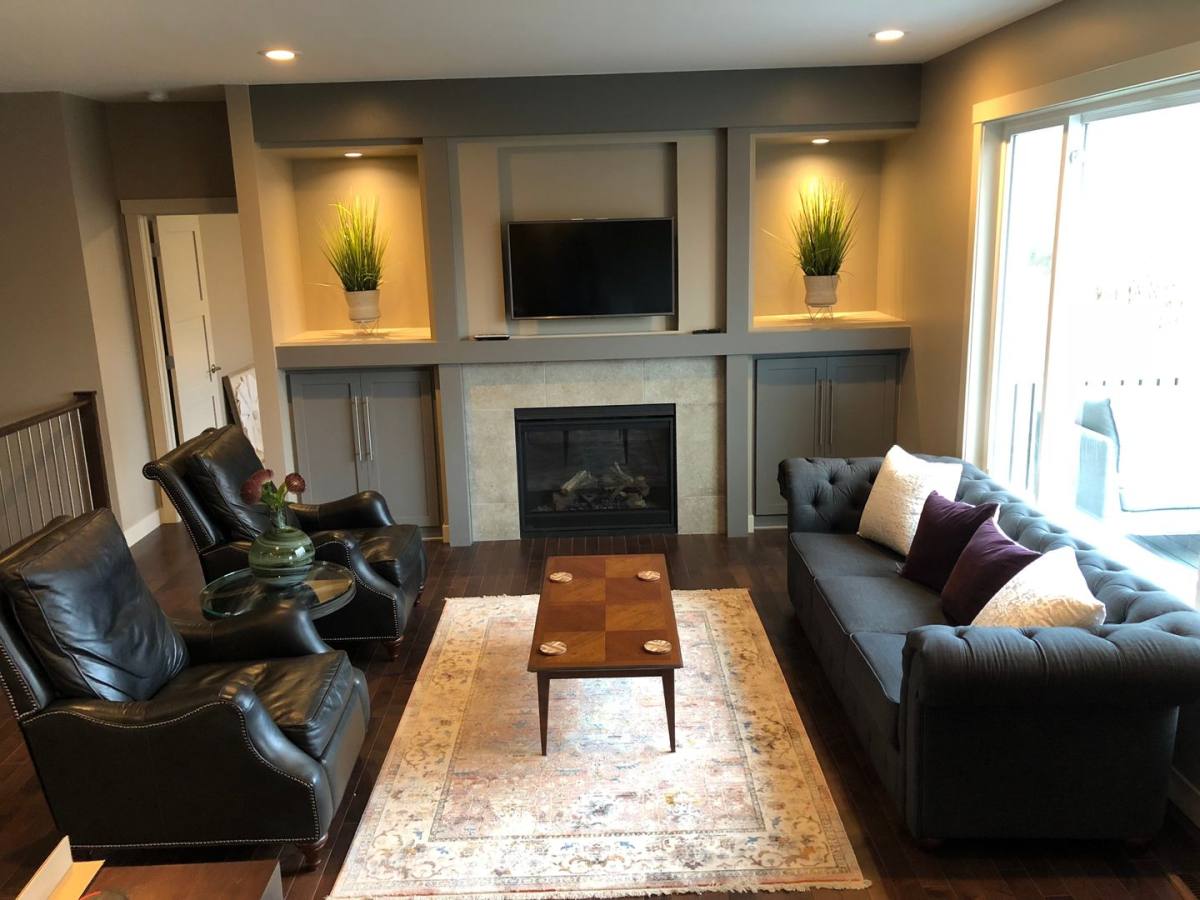 House for rent at 1916 Spruce Meadow Dr SE, Rochester, MN 55904