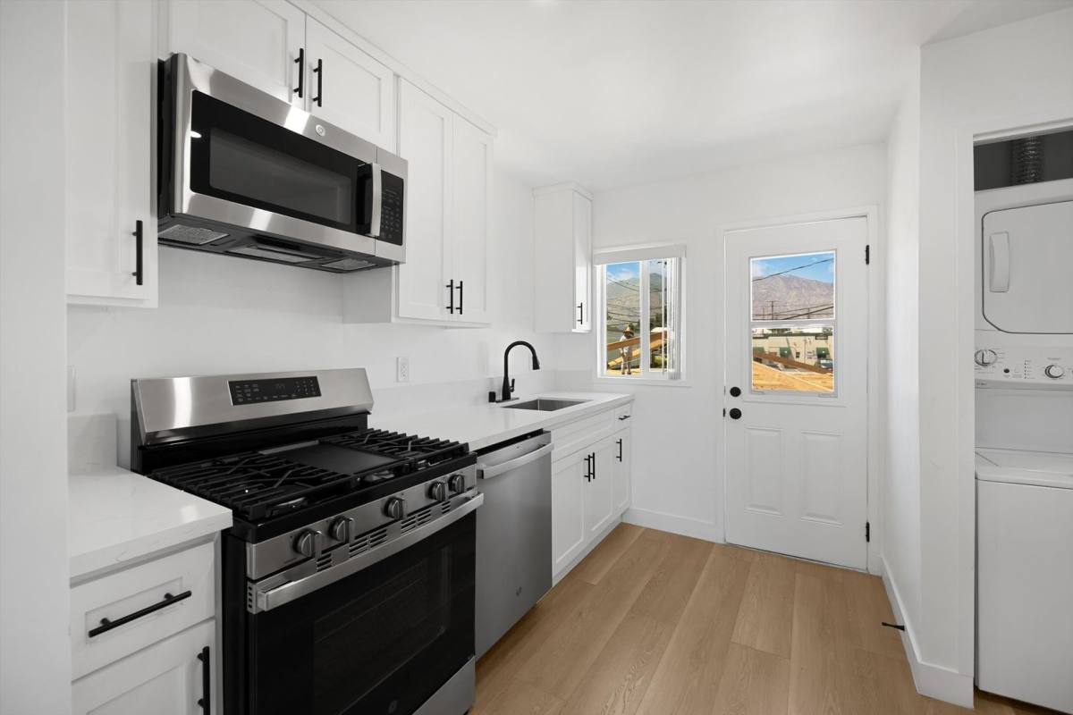 Apartment for rent at 15 Christina St, Arcadia, CA 91006