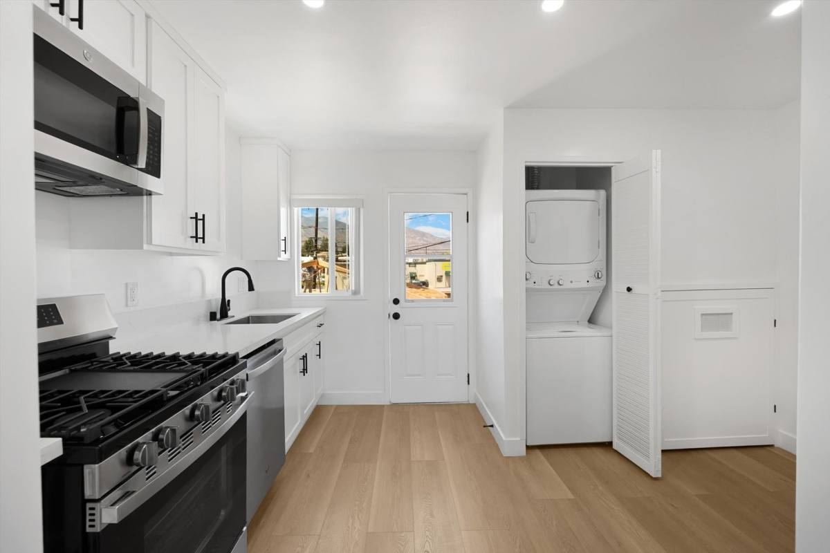 Apartment for rent at 15 Christina St, Arcadia, CA 91006