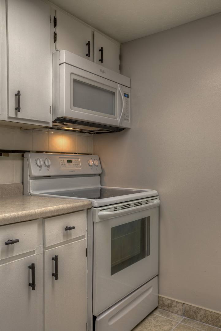 Apartment for rent at 120 124 128 S, Omaha, NE 68131