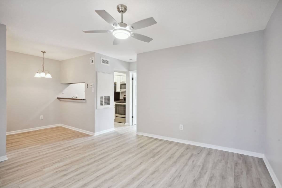 Condo for rent at 4101 Hessmer Ave, Metairie, LA 70002