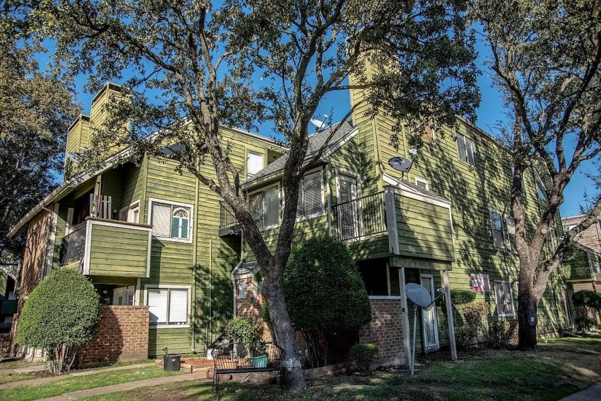House for rent at 9833 Walnut St, Dallas, TX 75243