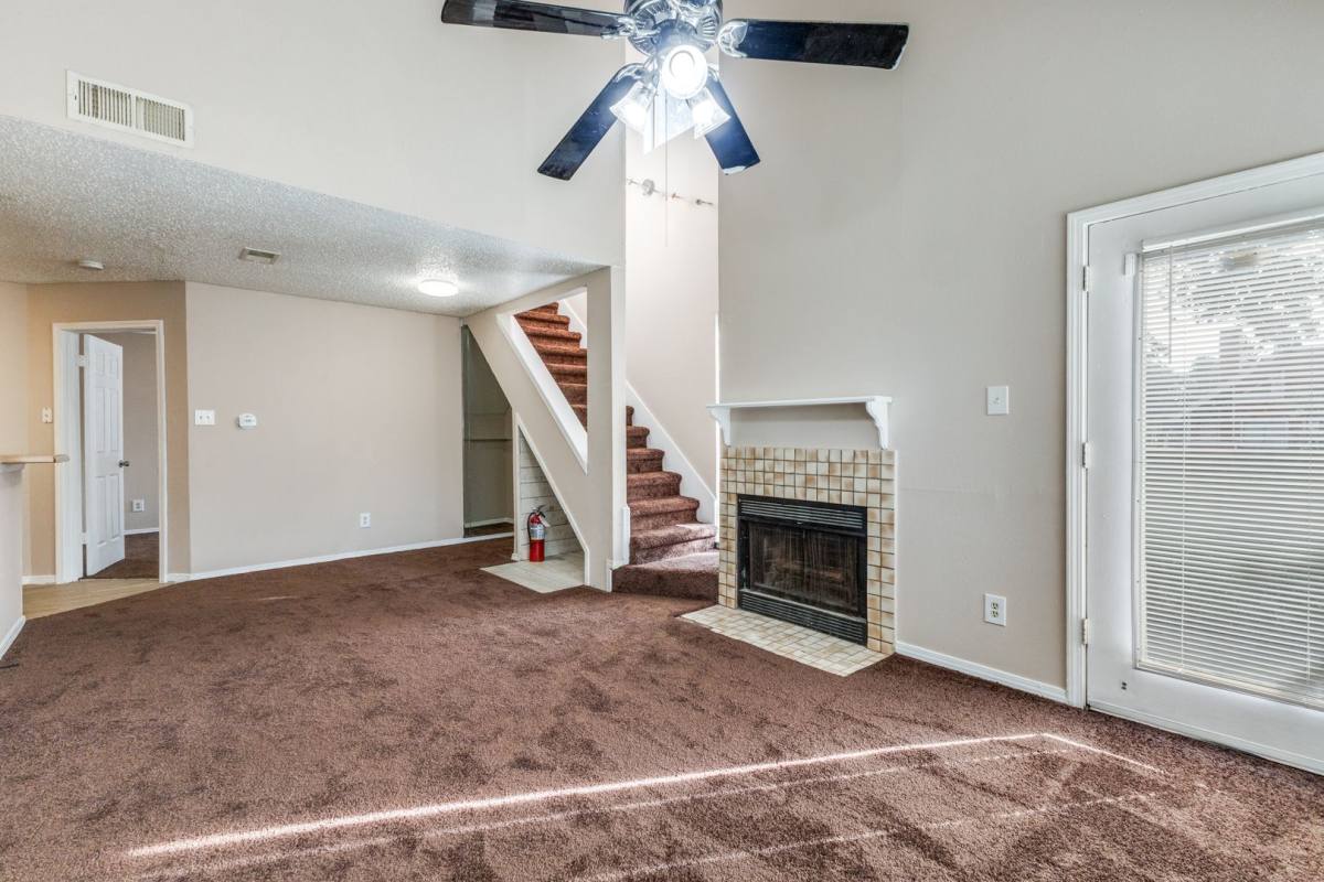 House for rent at 9833 Walnut St, Dallas, TX 75243