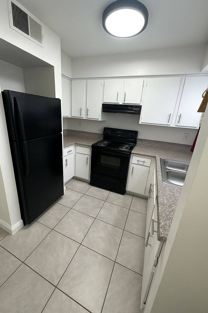 Apartment for rent at 1195 Bentley Rd #2, Leesburg, FL 34748