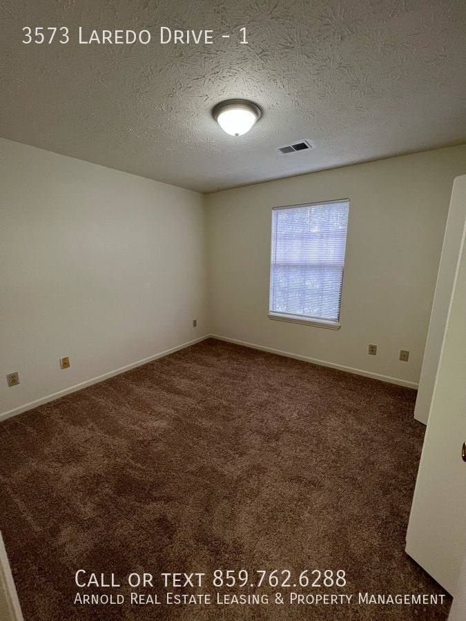 Apartment for rent at 3573 Laredo Dr #1, Lexington, KY 40517