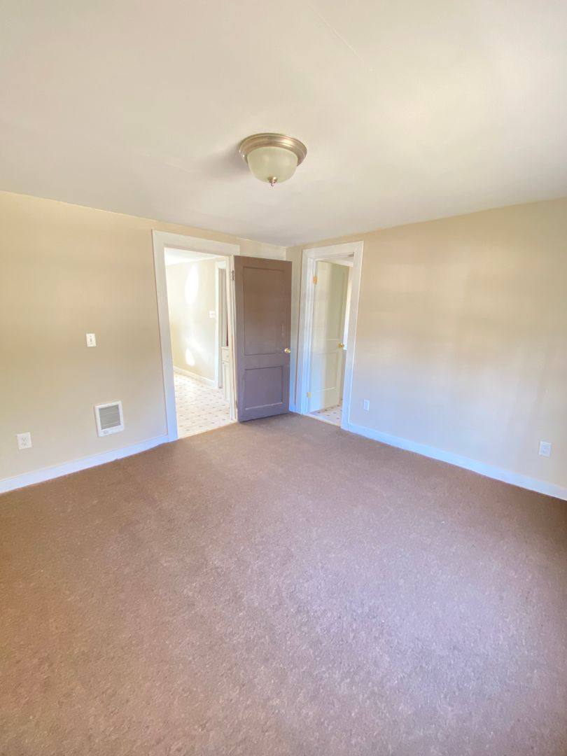 House for rent at 1200 Martin Luther King Dr, Auburn, AL 36832
