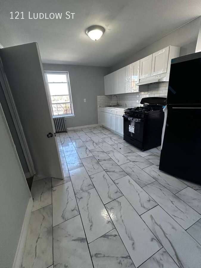 Apartment for rent at 121 Ludlow St, Yonkers, NY 10705