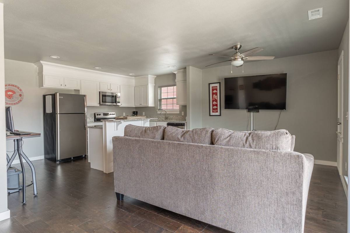 House for rent at 2805 W Lakewood Dr, Fayetteville, AR 72704