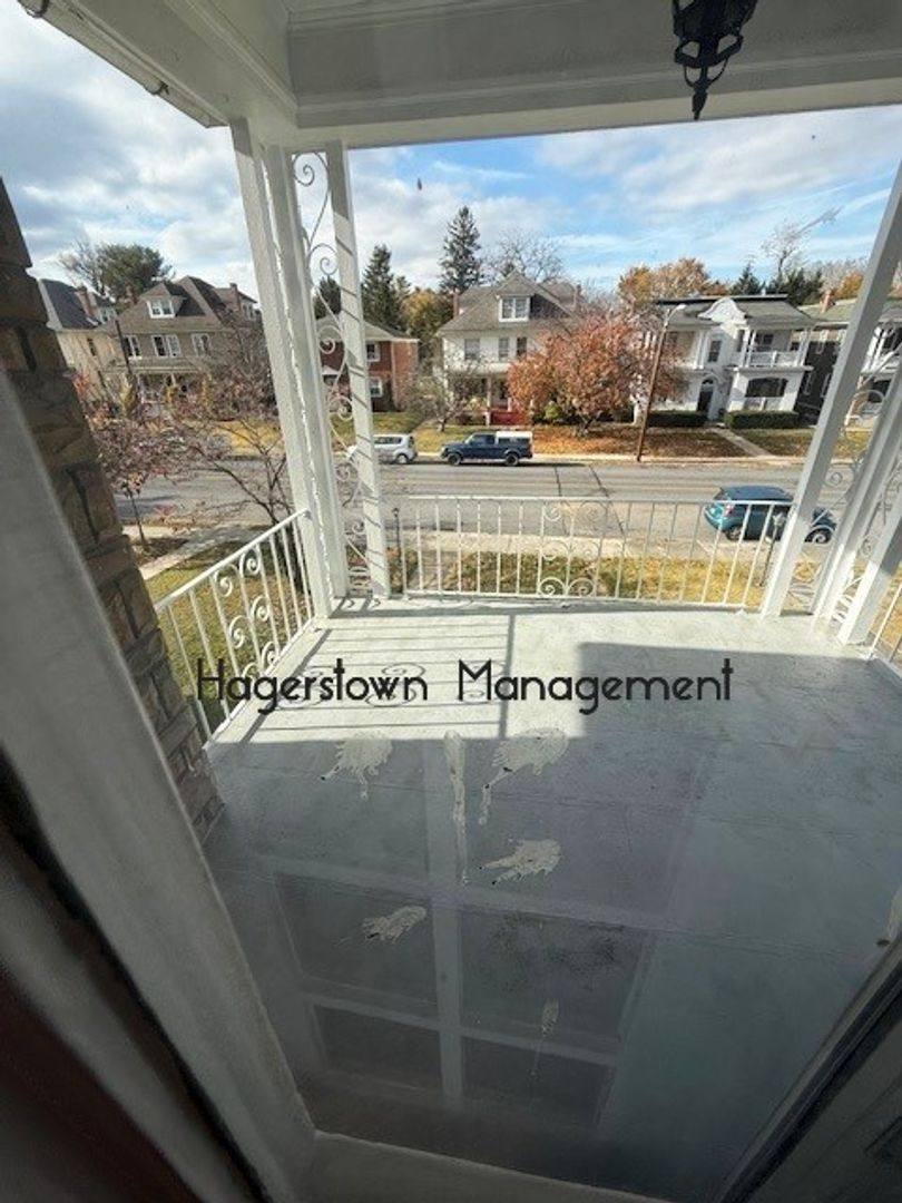 Apartment for rent at 1128 Hamilton Blvd, Hagerstown, MD 21742