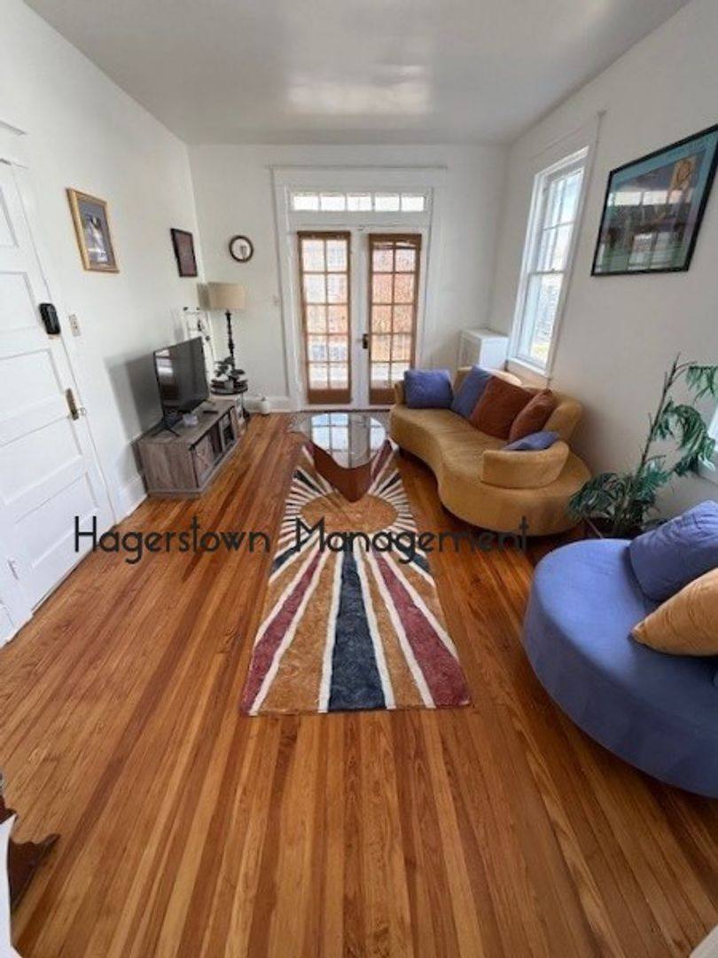 Apartment for rent at 1128 Hamilton Blvd, Hagerstown, MD 21742