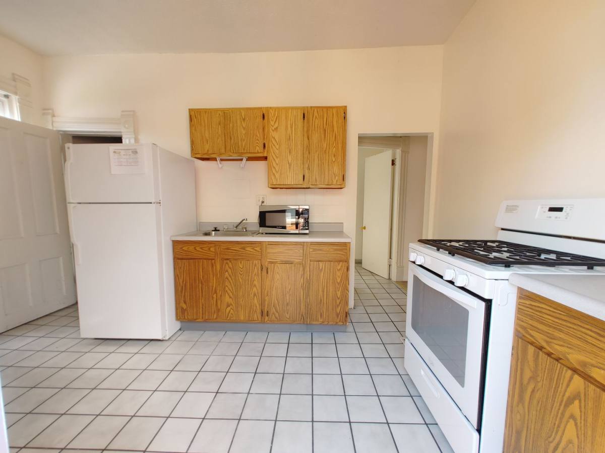 Apartment for rent at 133 - 1335 W, Columbus, OH 43201