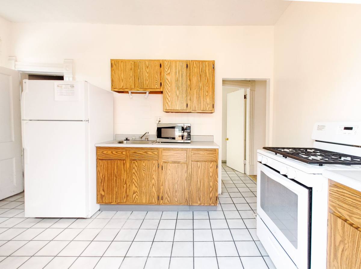 Apartment for rent at 133 - 1335 W, Columbus, OH 43201
