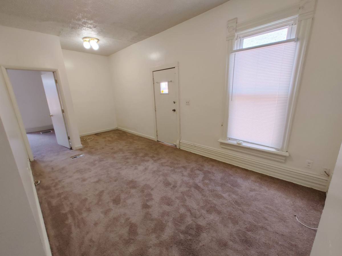 Apartment for rent at 133 - 1335 W, Columbus, OH 43201