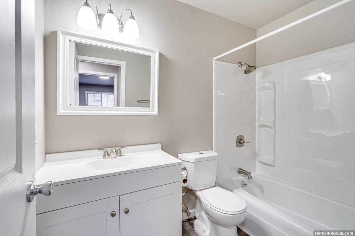 4110 County Rd, Oshkosh, WI 54901 - Apartment for Rent - Image 9