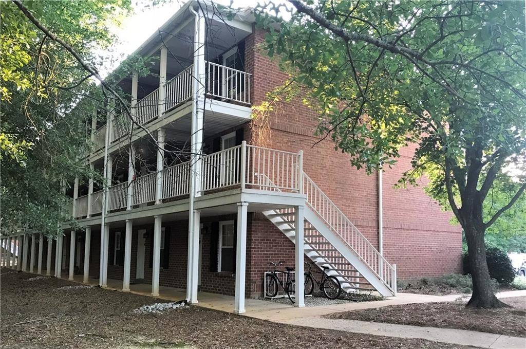 House for rent at 154 E University Dr #E-201, Auburn, AL 36830