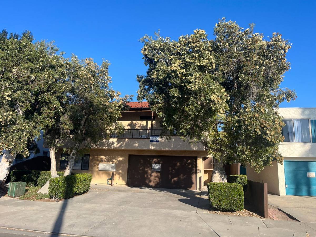 Apartment for rent at 4467 McClintock St, San Diego, CA 92116