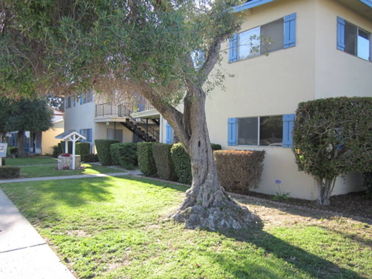 Apartment for rent at 501-509 W Chestnut Ave, Lompoc, CA 93436