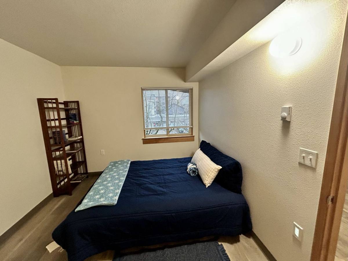 Apartment for rent at 2500 N Williams Ave, Portland, OR 97227