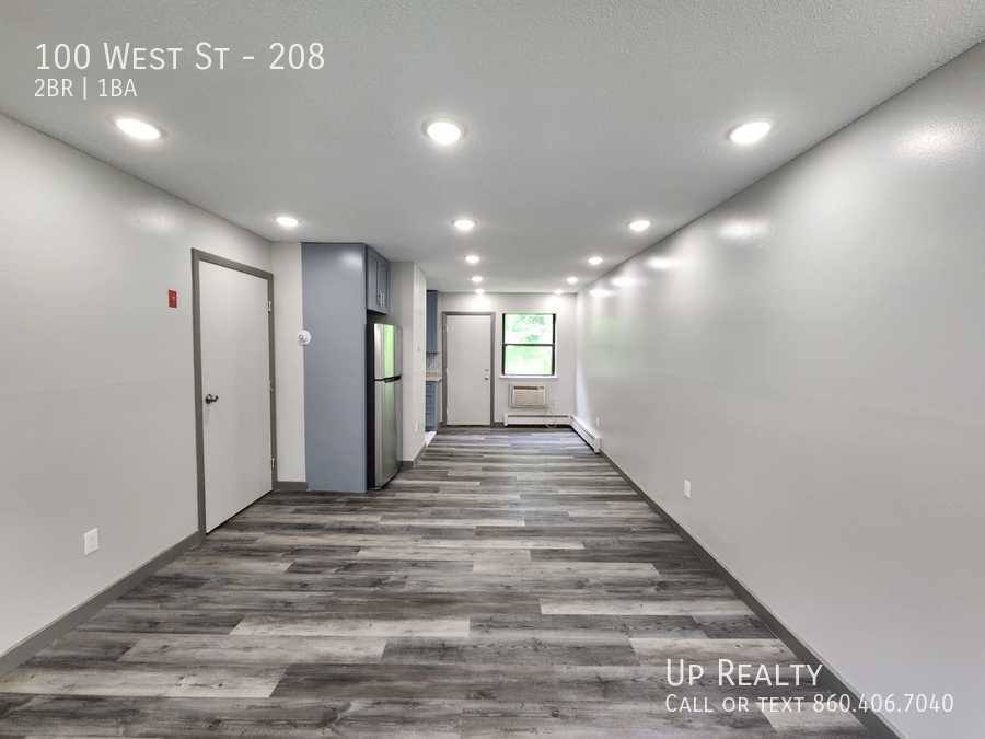 Townhouse for rent at 100 W St #208, Vernon Rockville, CT 06066
