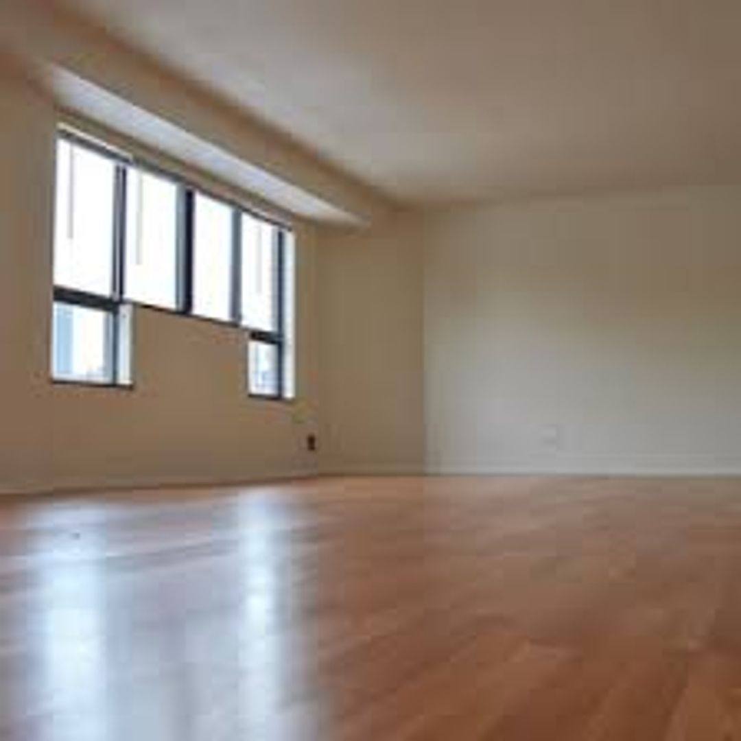 Apartment for rent at 1310 N Sedgwick St, Chicago, IL 60610