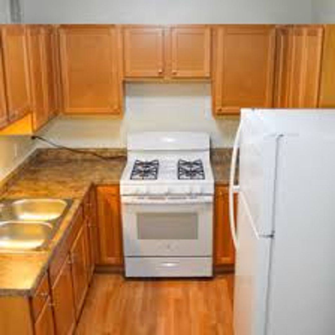 Apartment for rent at 1310 N Sedgwick St, Chicago, IL 60610