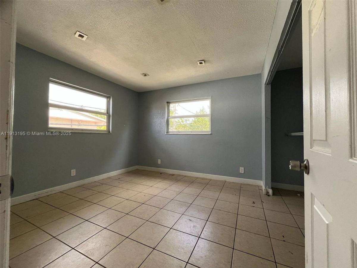 House for rent at 608 SW 16th Ave 1-4, Fort Lauderdale, FL 33312
