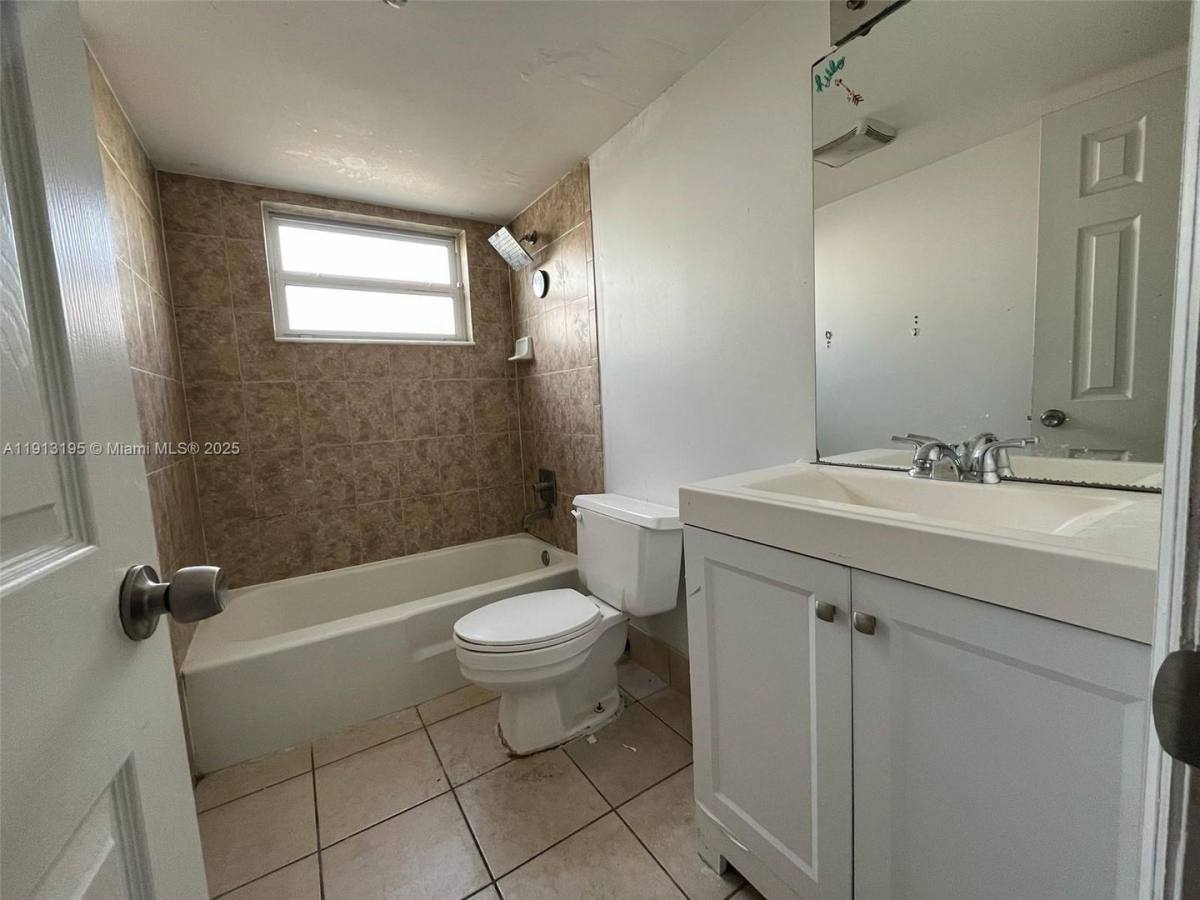 House for rent at 608 SW 16th Ave 1-4, Fort Lauderdale, FL 33312