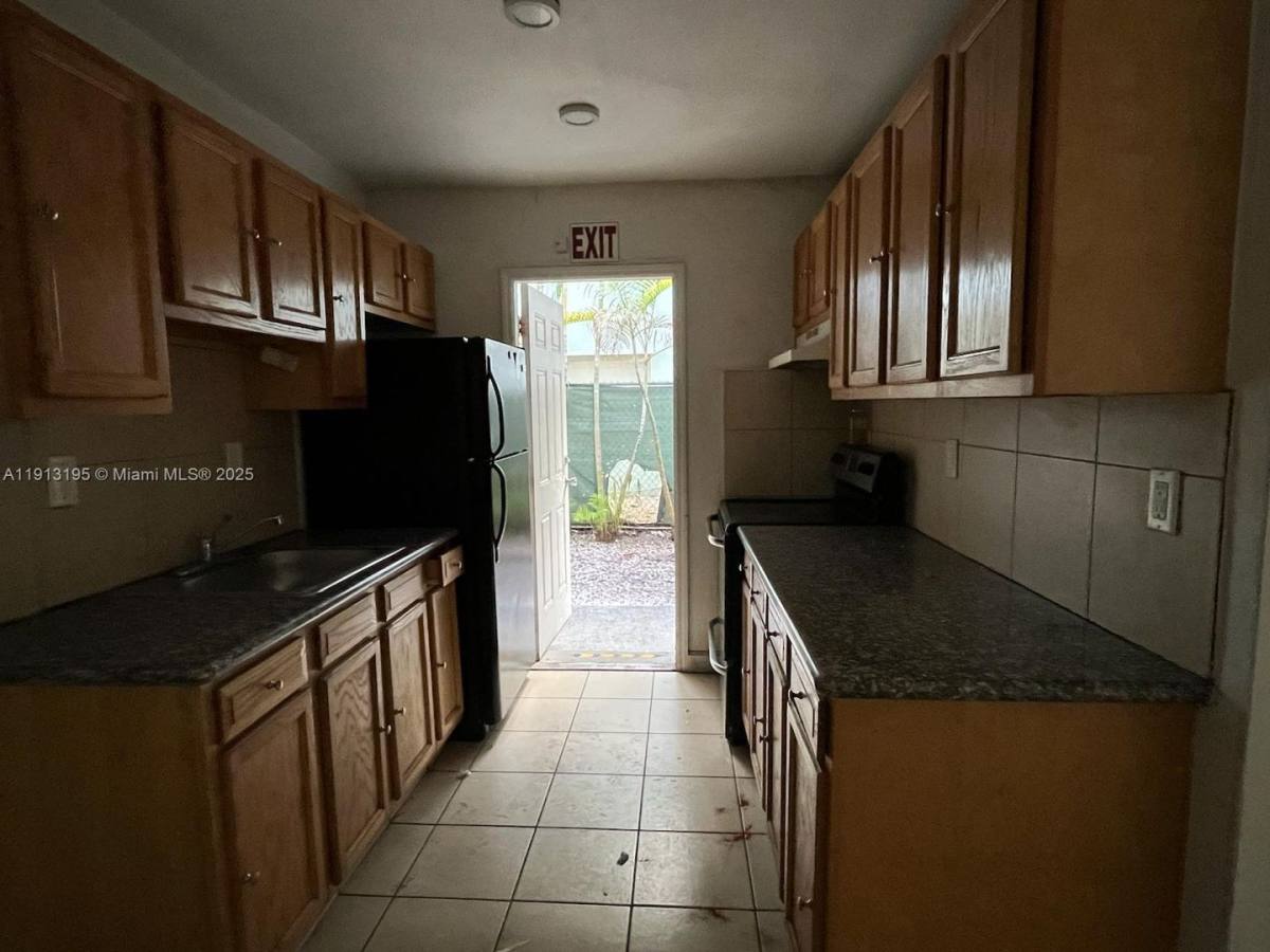 House for rent at 608 SW 16th Ave 1-4, Fort Lauderdale, FL 33312