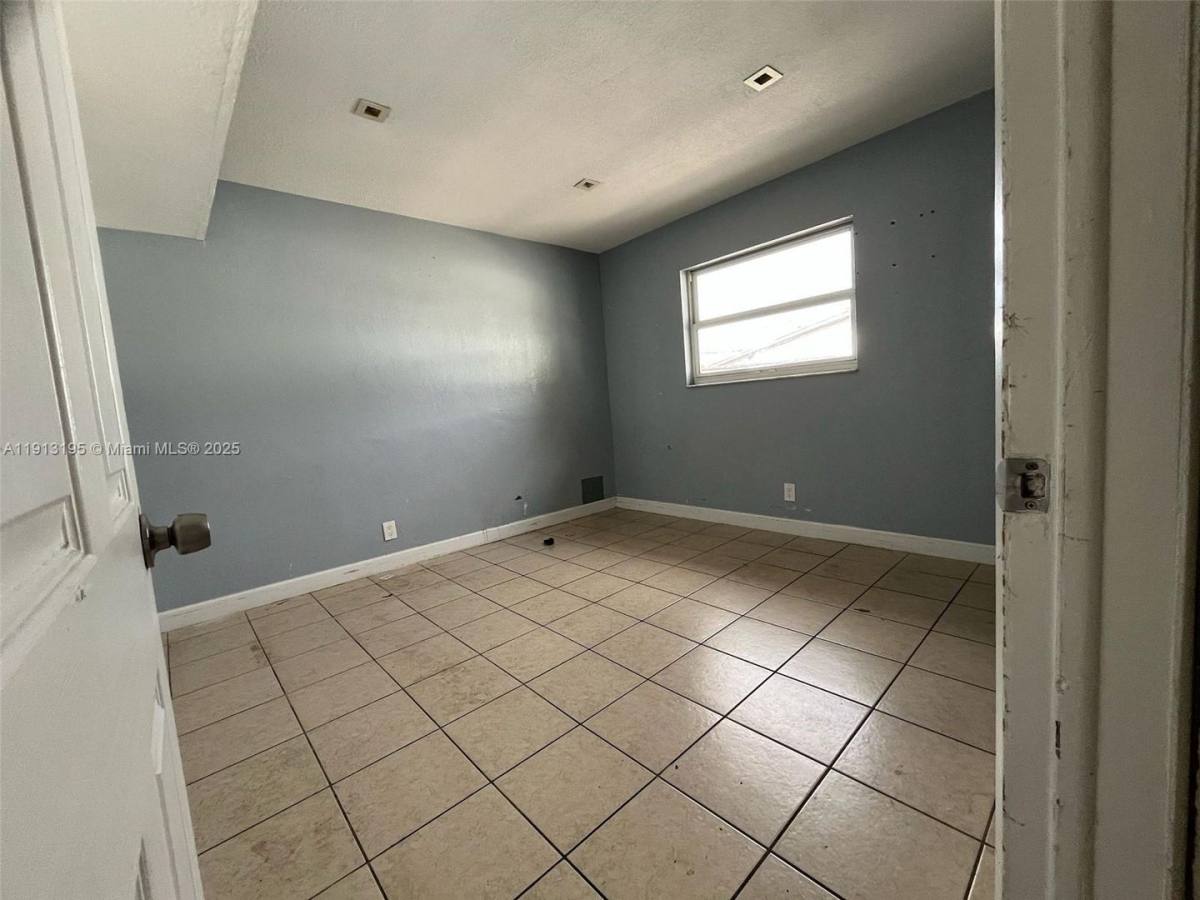House for rent at 608 SW 16th Ave 1-4, Fort Lauderdale, FL 33312