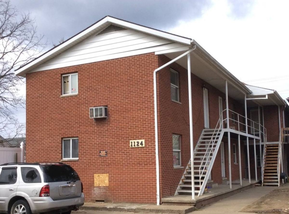 Apartment for rent at 1124 9th Ave, Huntington, WV 25701